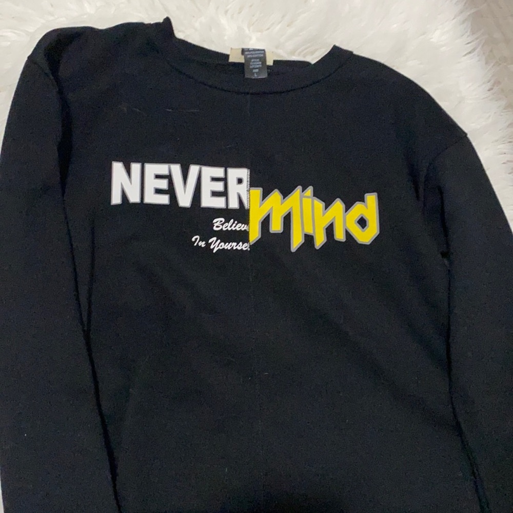 teen graphic top